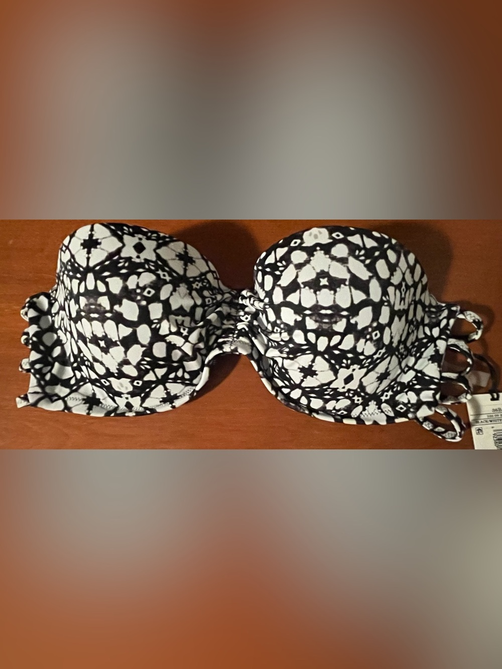 Xhilaration NWT Black White Kaleidoscope Strapless Bandeau Bikini Top - Size 36B